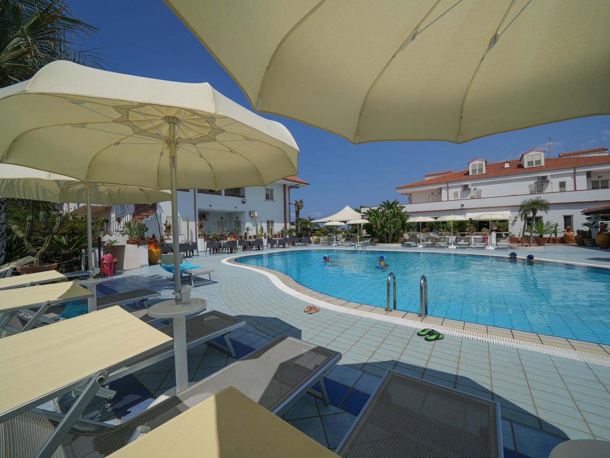 Hotel Damanse Santa Domenica  Dış mekan fotoğraf